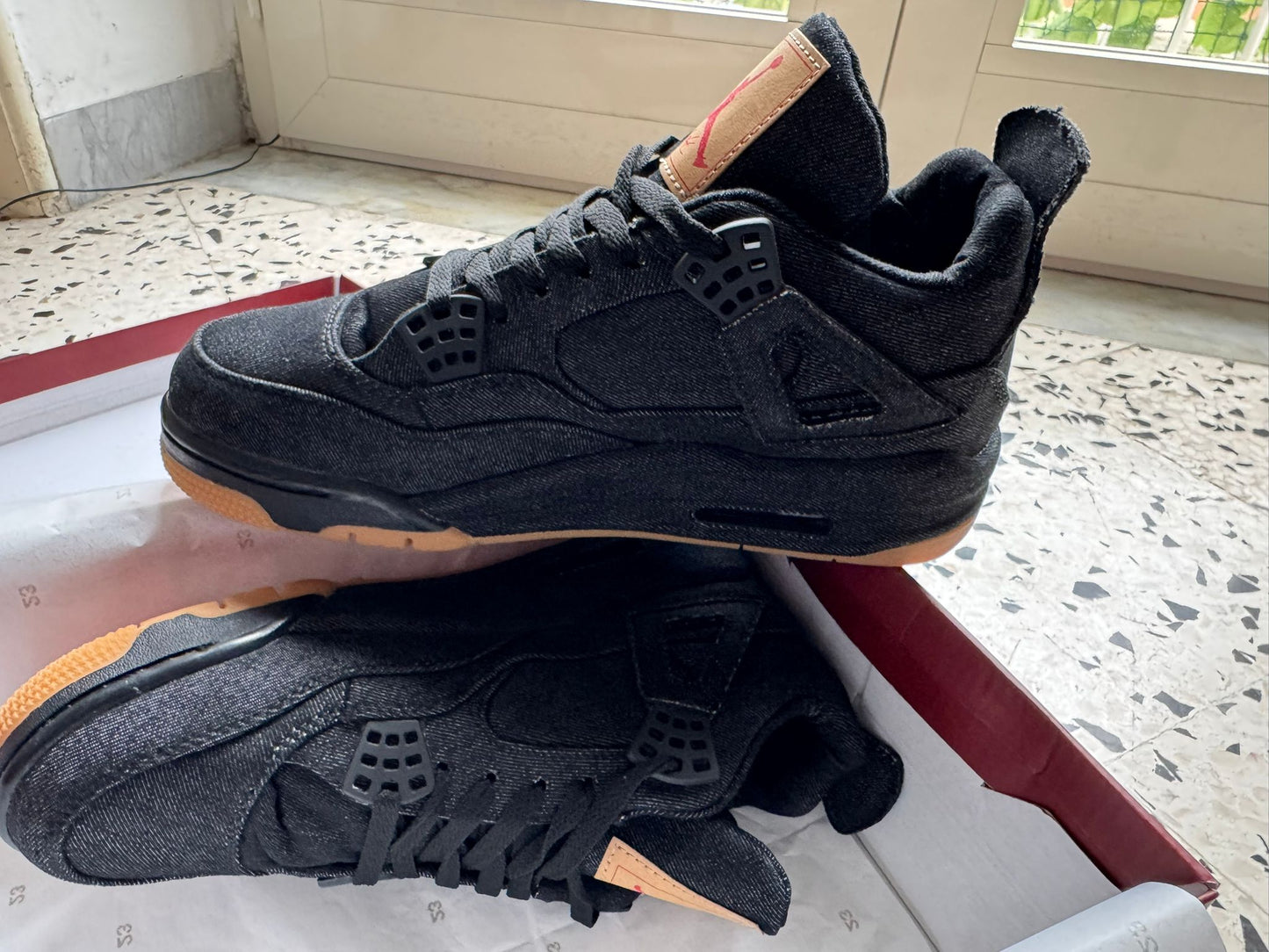 Air Jordan 4 x Levi’s Black Denim